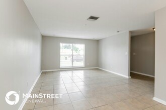 5695 Oak Hill Manor Dr in Orlando, FL - Building Photo - Building Photo