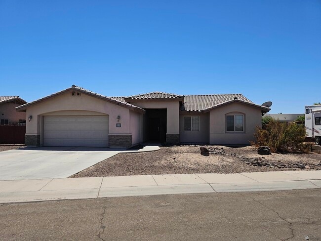 property at 11527 E 26th Ln