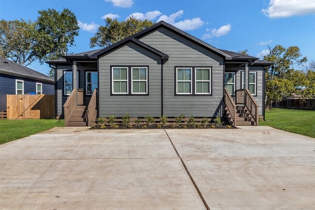 property at 4905 Paula St