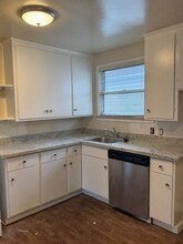 1175-1177 King St in Redwood City, CA - Building Photo - Building Photo