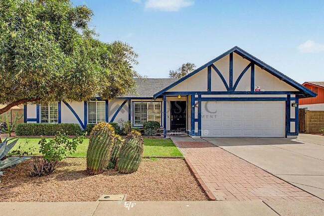 4837 E Encanto St in Mesa, AZ - Building Photo - Building Photo