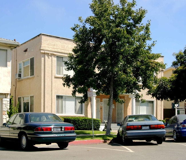 1251 E 1st St in Long Beach, CA - Building Photo - Building Photo