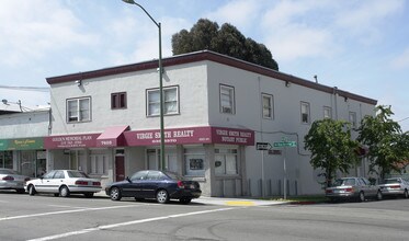 2770 74th Ave in Oakland, CA - Foto de edificio - Building Photo