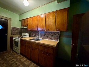 45 Ives St in Waterbury, CT - Building Photo - Building Photo