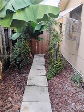 0 Thomas St in Pembroke Park, FL - Building Photo - Building Photo