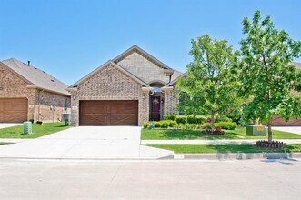 124 Gill Point Ln in Aledo, TX - Building Photo - Building Photo
