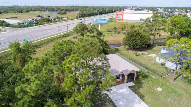 property at 3016 Wallace Ave S