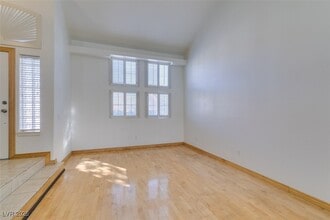 8801 Cypresswood Ave in Las Vegas, NV - Building Photo - Building Photo