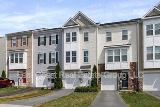 161 Kensington Terrace in Martinsburg, WV - Building Photo - Building Photo
