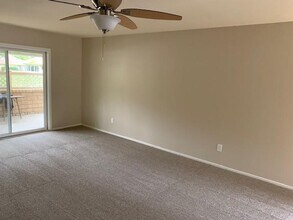 25212 Village 25 in Camarillo, CA - Building Photo - Building Photo