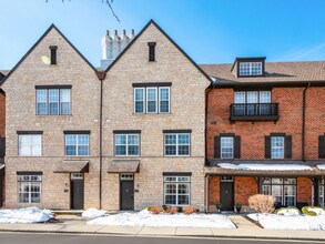 6117 Craughwell Ln in Dublin, OH - Building Photo - Building Photo