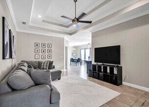493 Aleta Ave in Mary Esther, FL - Building Photo - Building Photo