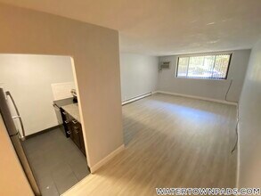 16 Whites Ave in Watertown, MA - Building Photo - Building Photo