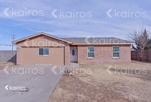 2012 Ron Dr in Amarillo, TX - Building Photo
