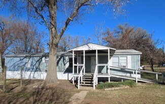 1386 County Rd 1128 in Tyler, TX - Building Photo