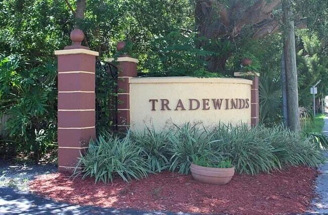 353 S McMullen Booth Rd in Clearwater, FL - Building Photo - Building Photo