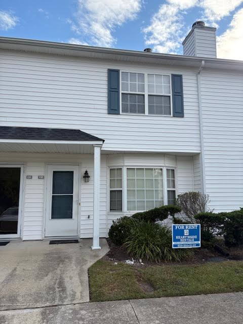 3902 Sterling Pointe Dr in Winterville, NC - Building Photo