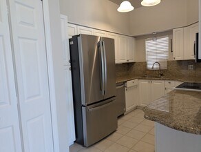 4212 Central Sarasota Pky, Unit 1521 in Sarasota, FL - Building Photo - Building Photo