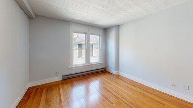 140 Cottage St in New Haven, CT - Building Photo - Building Photo