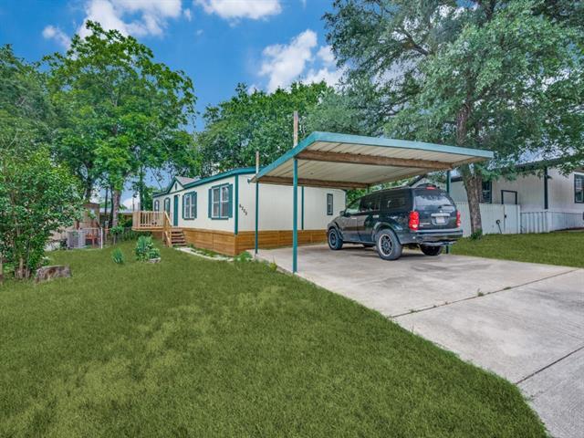 property at 6205 N Highland Cir