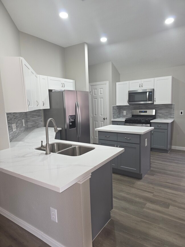 15427 W Little York Rd