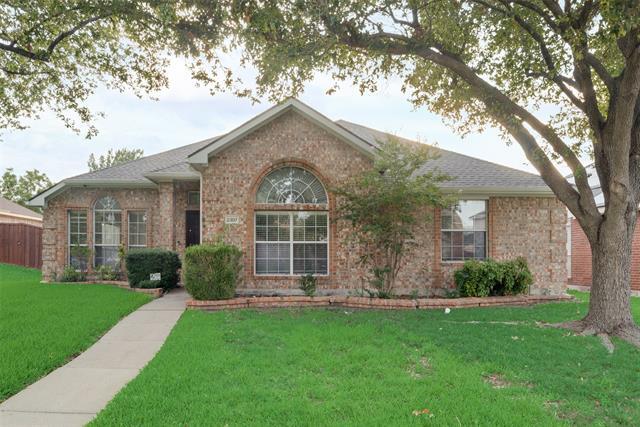 2307 Stratford Dr in Mesquite, TX - Building Photo