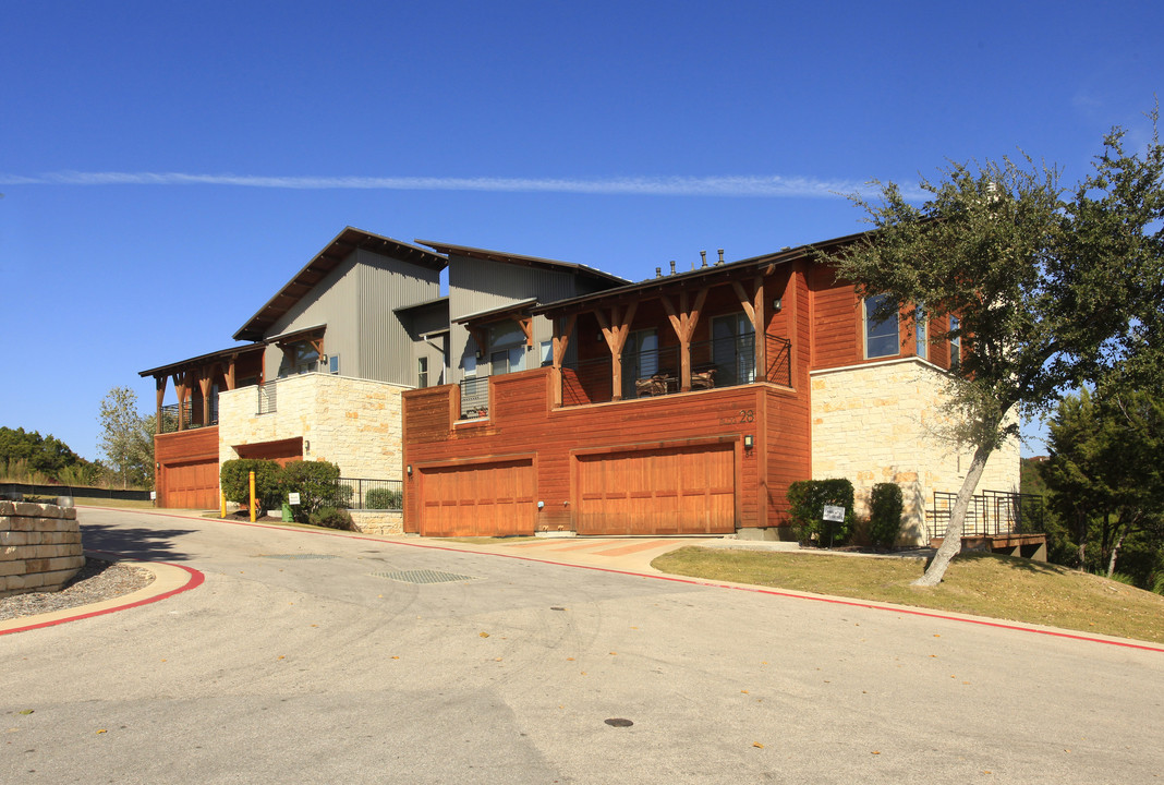 The Hillside in Austin, TX - Building Photo