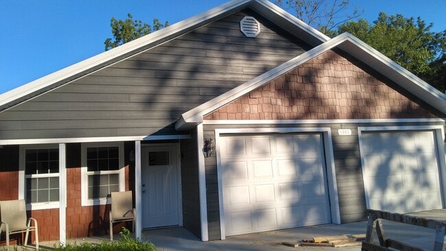 property at 1046 St Louis St