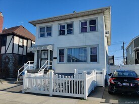 524 W Chester St in Long Beach, NY - Building Photo