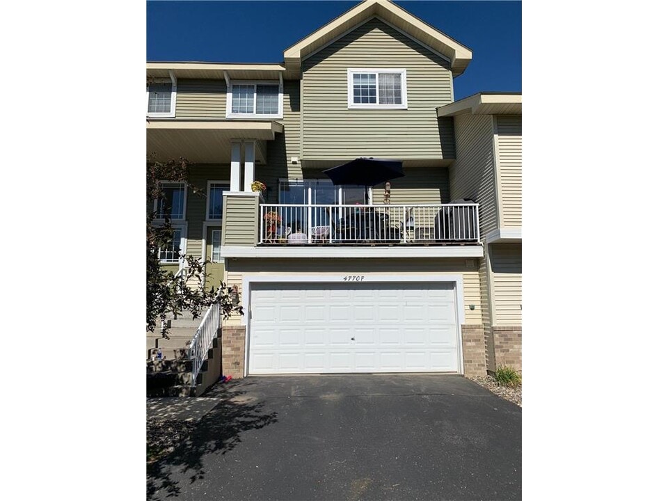 4770 Underwood Ln N in Plymouth, MN - Building Photo