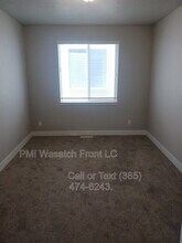 1627 W Rockaway Ln in West Jordan, UT - Building Photo - Building Photo