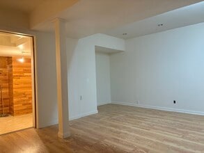 110 Sunnyside Ave, Unit 1 in Brooklyn, NY - Building Photo - Building Photo
