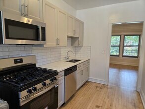 7419 N Paulina St in Chicago, IL - Building Photo - Building Photo