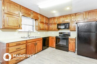 6621 High Lawn Terrace in Watauga, TX - Foto de edificio - Building Photo