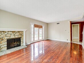 13132 Laburnum Dr in Tustin, CA - Building Photo - Building Photo