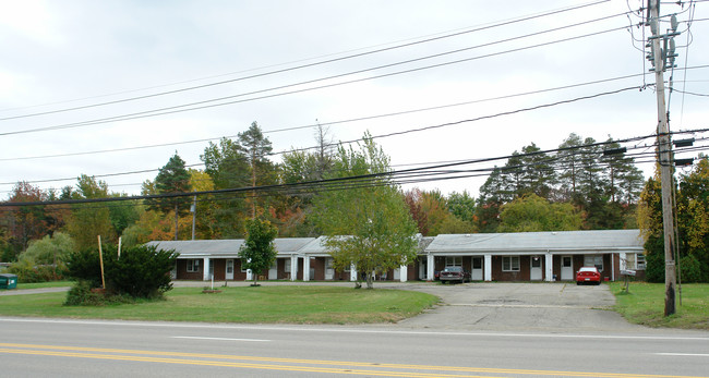 5515 W Ridge Rd in Erie, PA - Building Photo - Building Photo