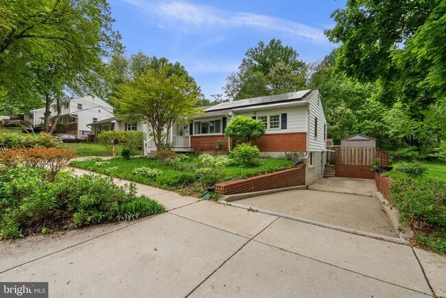 308 Clagett Dr