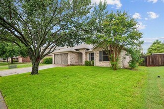 613 Pickwick Ln in Wylie, TX - Building Photo - Building Photo