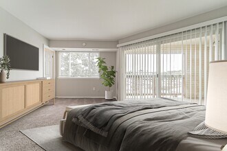 Eagle Rock Apartments at Towson in Towson, MD - Foto de edificio - Building Photo