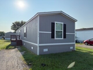 111 Palomino Dr in Sanger, TX - Building Photo
