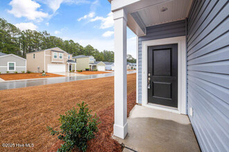 1063 Tripletail Dr in Sunset Beach, NC - Building Photo - Building Photo