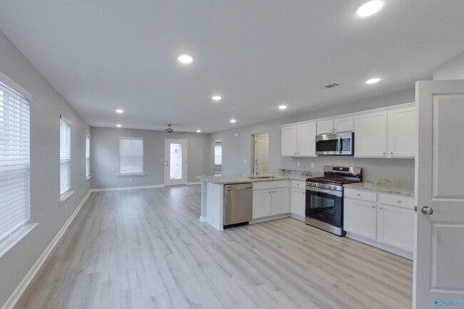 394 Angela St in Prattville, AL - Building Photo - Building Photo