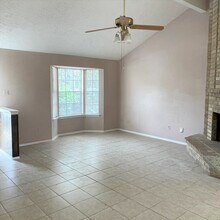 7017 Haven Creek Dr in Cypress, TX - Building Photo - Building Photo