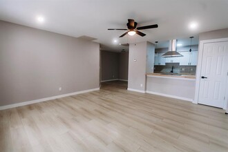 345 FM86 in Luling, TX - Building Photo - Building Photo