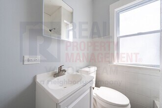 2040 W 103rd St in Cleveland, OH - Building Photo - Building Photo