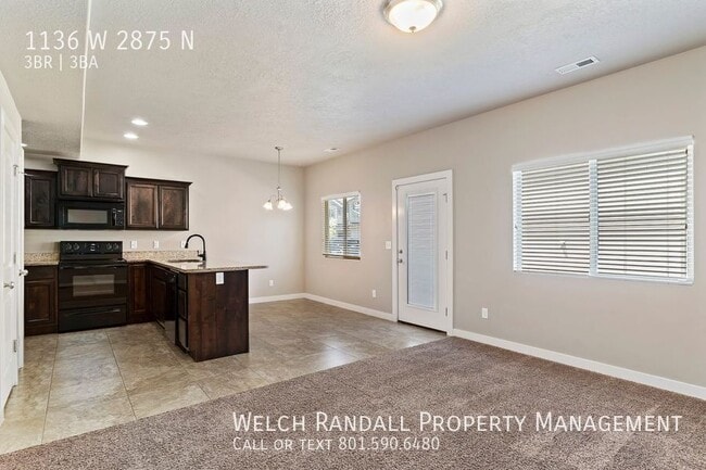 1136 2875 N in Layton, UT - Building Photo - Building Photo