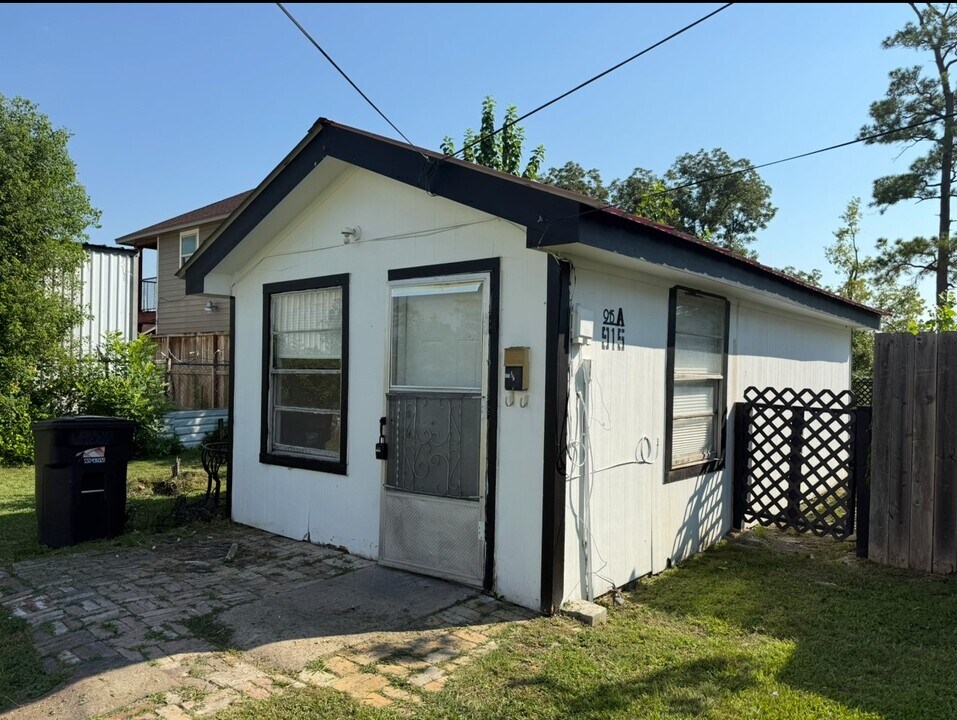 913 Knight St in Houston, TX - Foto de edificio