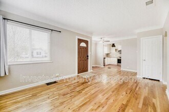 4670 S Washington St in Englewood, CO - Building Photo - Building Photo