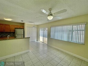 20870 NW 2nd St in Pembroke Pines, FL - Building Photo - Building Photo