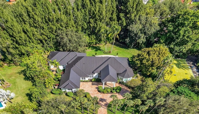 property at 16164 Bridlewood Cir